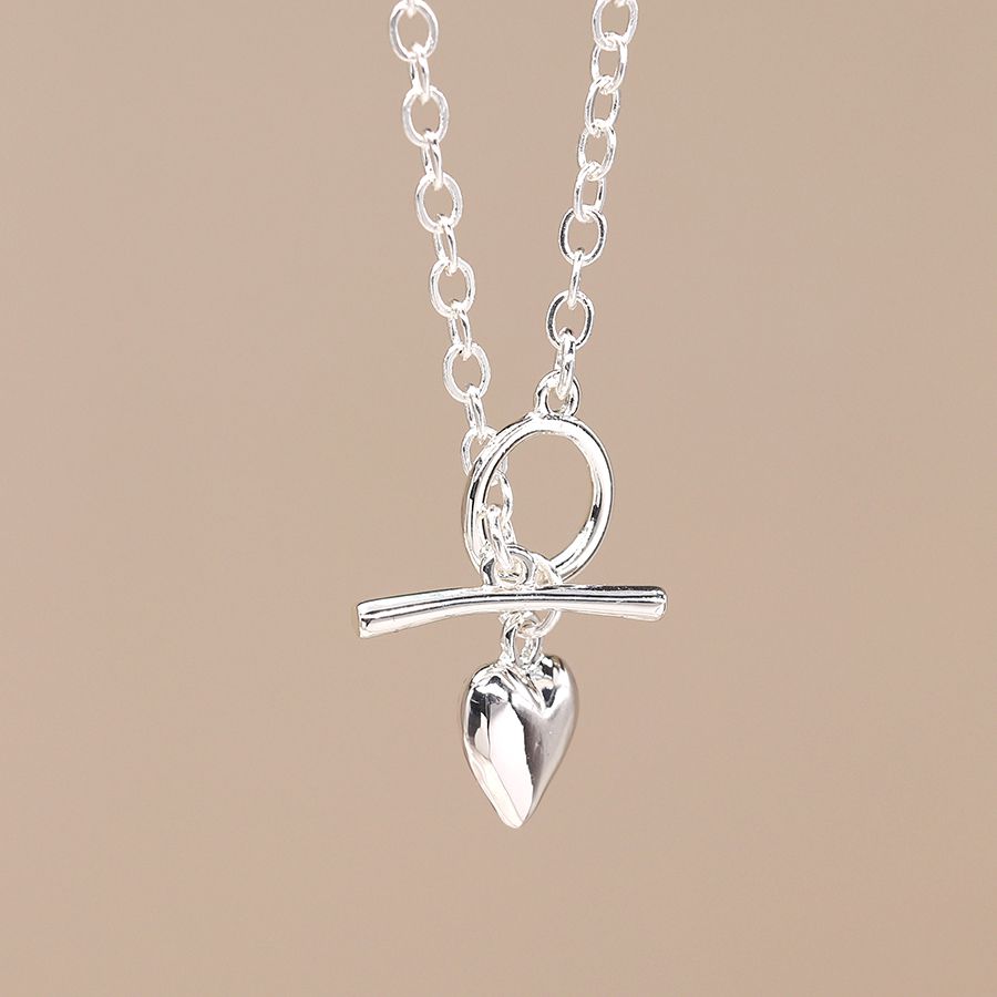 Silver plated T-bar necklace